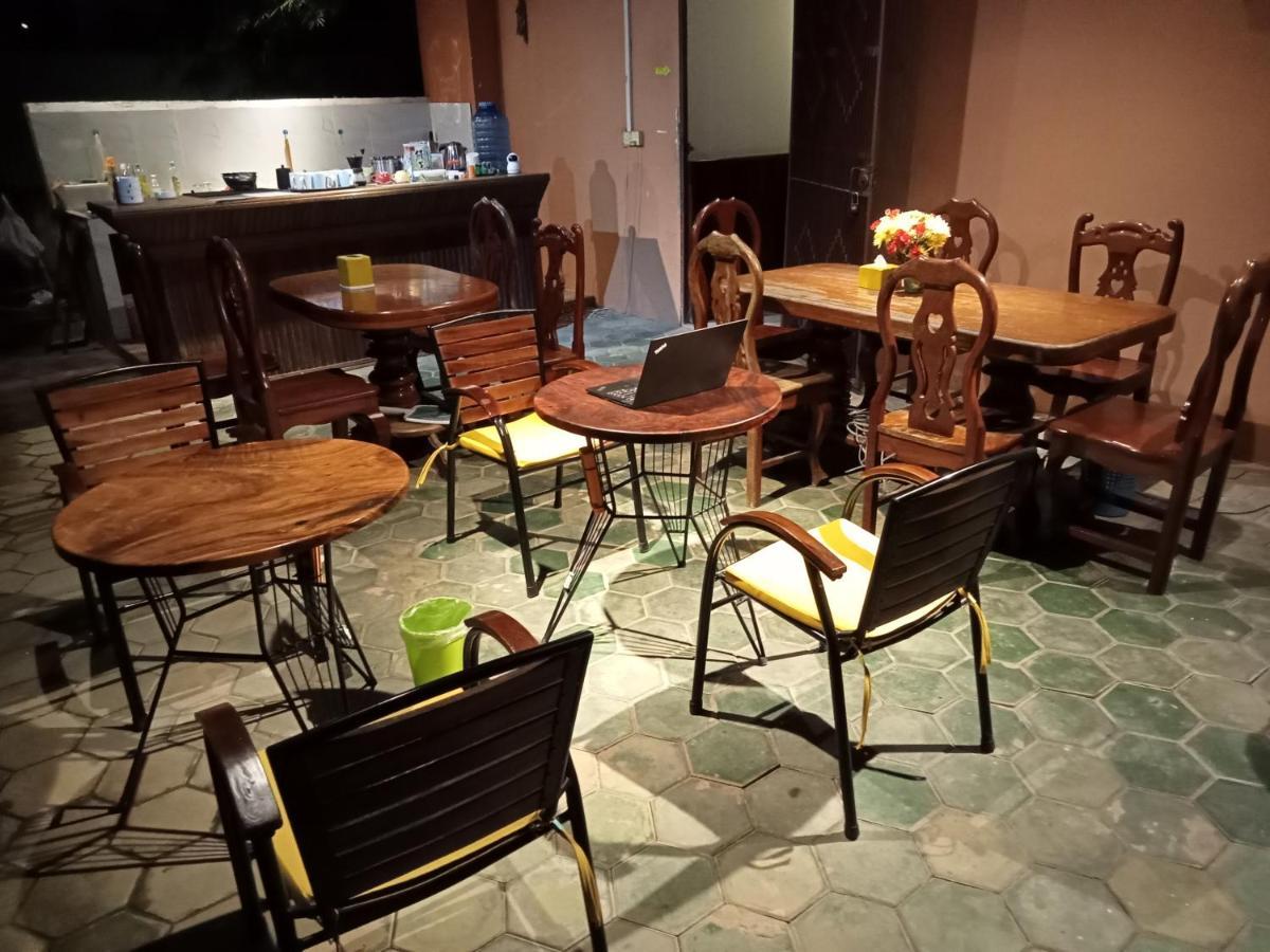 Makers Guesthouse Siem Reap Esterno foto